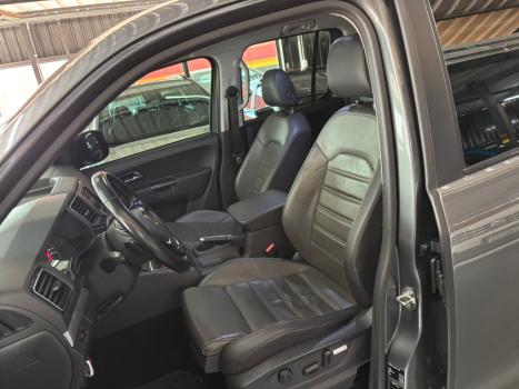 VOLKSWAGEN Amarok 3.0 V6 CABINE DUPLA HIGHLINE 4X4 TURBO INTERCOOLER AUTOMTICO, Foto 19