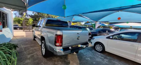 VOLKSWAGEN Amarok 3.0 V6 CABINE DUPLA HIGHLINE 4X4 TURBO INTERCOOLER AUTOMTICO, Foto 11