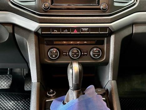 VOLKSWAGEN Amarok 3.0 V6 CABINE DUPLA HIGHLINE 4X4 TURBO INTERCOOLER AUTOMTICO, Foto 12