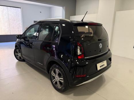 VOLKSWAGEN Cross UP 1.0 12V 4P TSI FLEX, Foto 4