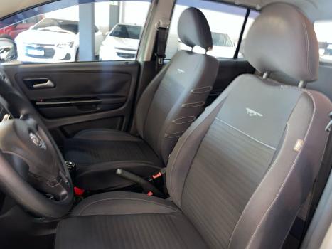 VOLKSWAGEN Crossfox 1.6 4P FLEX, Foto 8