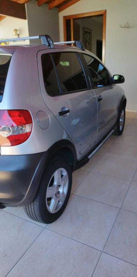 VOLKSWAGEN Crossfox 1.6 4P FLEX, Foto 2