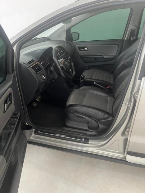 VOLKSWAGEN Crossfox 1.6 4P FLEX, Foto 9
