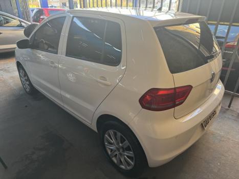 VOLKSWAGEN Fox 1.0 4P TREND FLEX, Foto 4