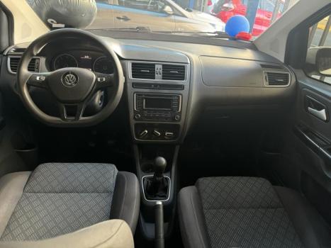 VOLKSWAGEN Fox 1.0 4P TREND FLEX, Foto 6