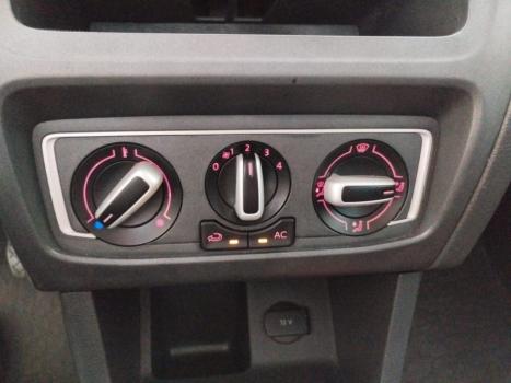 VOLKSWAGEN Fox 1.0 4P FLEX, Foto 2