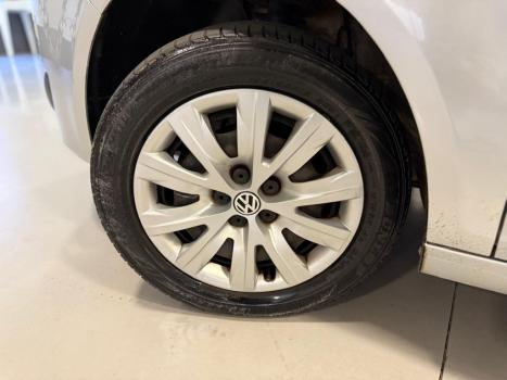 VOLKSWAGEN Fox 1.0 TREND FLEX, Foto 17