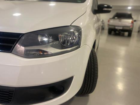 VOLKSWAGEN Fox 1.6 4P SELEO FLEX, Foto 8