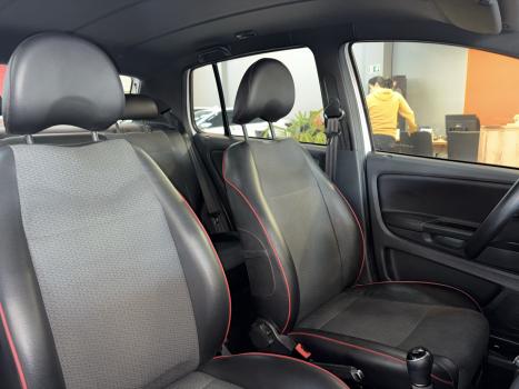 VOLKSWAGEN Fox 1.6 4P ROCK IN RIO FLEX, Foto 13