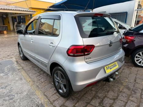 VOLKSWAGEN Fox 1.6 4P FLEX CONNECT I-MOTION AUTOMATIZADO, Foto 4
