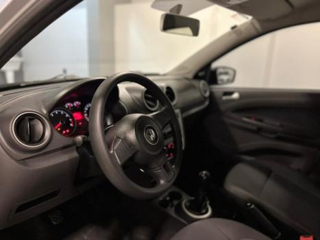 VOLKSWAGEN Gol 1.6 MI 4P, Foto 14