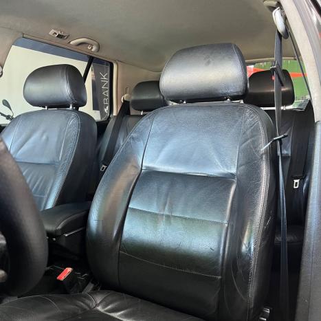 VOLKSWAGEN Golf 1.6 4P GENERATION, Foto 12