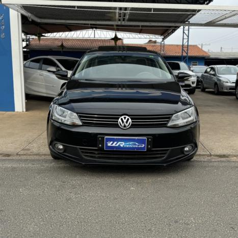 VOLKSWAGEN Jetta 2.0 4P CONFORTLINE TIPTRONIC AUTOMTICO, Foto 3