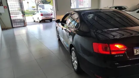 VOLKSWAGEN Jetta 2.0 4P CONFORTLINE TIPTRONIC AUTOMTICO, Foto 7
