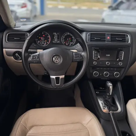 VOLKSWAGEN Jetta 2.0 4P TSI HIGHLINE 211 CV AUTOMTICO, Foto 7