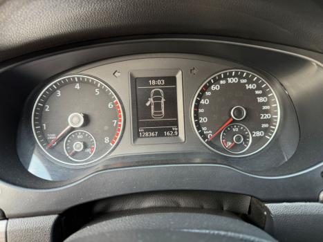 VOLKSWAGEN Jetta 2.0 4P TSI HIGHLINE 211 CV AUTOMTICO, Foto 10