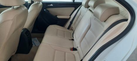 VOLKSWAGEN Jetta 2.0 4P TSI HIGHLINE 211 CV AUTOMTICO, Foto 3