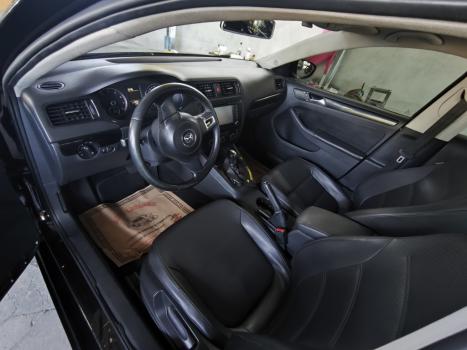 VOLKSWAGEN Jetta 2.0 4P CONFORTLINE TIPTRONIC AUTOMTICO, Foto 3
