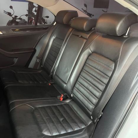 VOLKSWAGEN Jetta 2.0 4P TSI HIGHLINE 211 CV AUTOMTICO, Foto 10