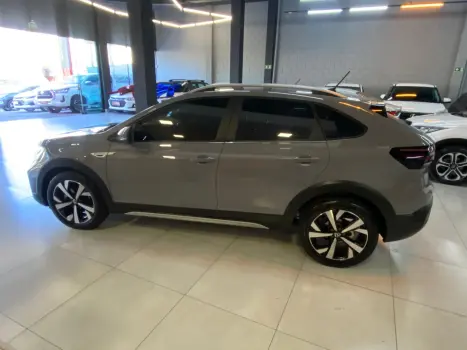 VOLKSWAGEN Nivus 1.0 4P FLEX 200 TSI HIGHLINE TURBO AUTOMTICO, Foto 9