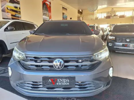 VOLKSWAGEN Nivus 1.0 4P FLEX 200 TSI COMFORTLINE TURBO AUTOMTICO, Foto 3