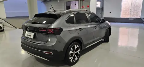 VOLKSWAGEN Nivus 1.0 4P FLEX 200 TSI HIGHLINE TURBO AUTOMTICO, Foto 5