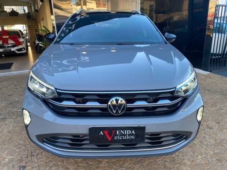 VOLKSWAGEN Nivus 1.0 4P FLEX 200 TSI HIGHLINE TURBO AUTOMTICO, Foto 2