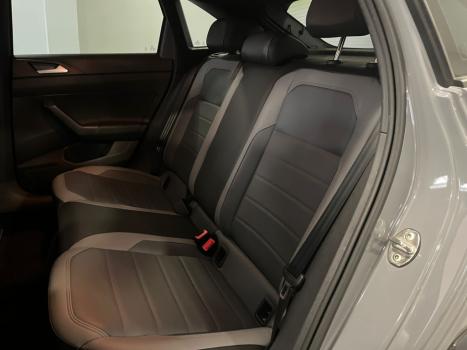 VOLKSWAGEN Nivus 1.0 4P FLEX 200 TSI HIGHLINE TURBO AUTOMTICO, Foto 18