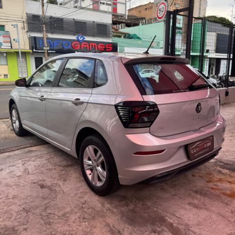 VOLKSWAGEN Polo Hatch 1.0 16V 4P, Foto 5