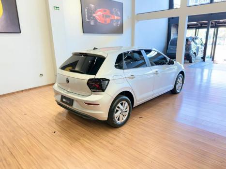 VOLKSWAGEN Polo Hatch 1.0 4P 170 TSI COMFORTLINE AUTOMTICO, Foto 4