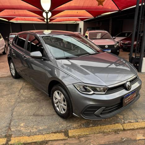 VOLKSWAGEN Polo Hatch 1.0 12V 4P 200 TSI  COMFORTLINE AUTOMTICO, Foto 2