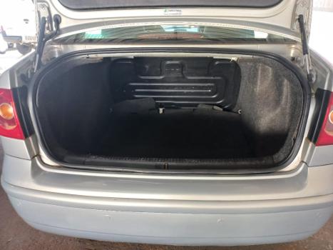 VOLKSWAGEN Polo Sedan 1.6 4P, Foto 7