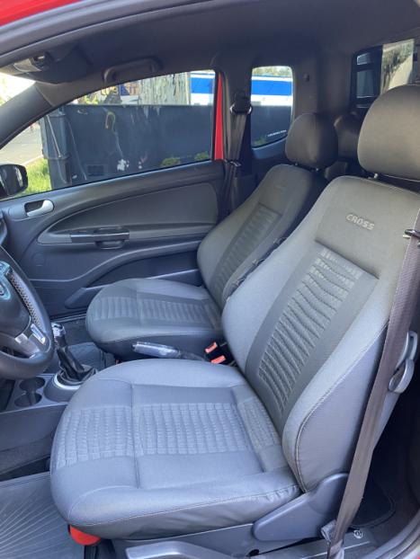 VOLKSWAGEN Saveiro 1.6 G6 CABINE DUPLA CROSS FLEX, Foto 8