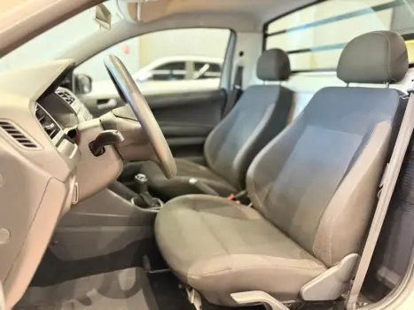 VOLKSWAGEN Saveiro 1.6 FLEX MSI ROBUST CABINE SIMPLES, Foto 8