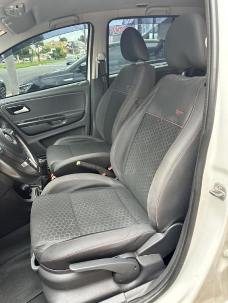 VOLKSWAGEN Space Cross 1.6 4P FLEX, Foto 10