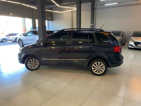 VOLKSWAGEN Space Fox 1.6 4P FLEX SPORTLINE, Foto 5