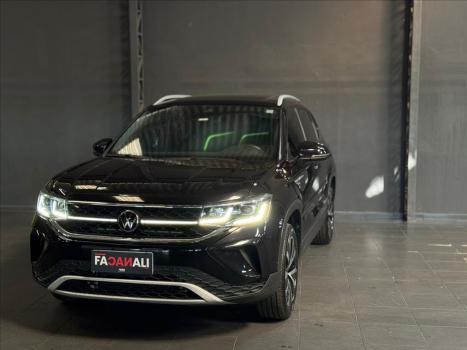 VOLKSWAGEN Taos 1.4 16V 4P FLEX 250 TSI HIGHLINE AUTOMTICO, Foto 2