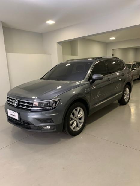 VOLKSWAGEN Tiguan 1.4 250 TSI TOTAL FLEX ALLSPACE COMFORTLINE TURBO AUTOMTICO TIPTRONIC, Foto 3