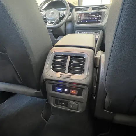VOLKSWAGEN Tiguan 2.0 350 TSI TOTAL FLEX ALLSPACE R-LINE 4-MOTION TURBO AUTOMTICO DSG, Foto 16