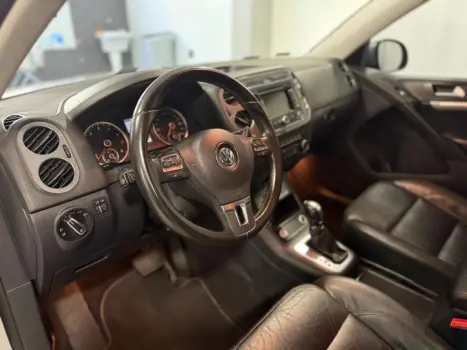 VOLKSWAGEN Tiguan 2.0 16V 4P TSI 4WD TURBO AUTOMTICO, Foto 13