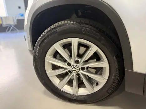 VOLKSWAGEN Tiguan 2.0 16V 4P TSI 4WD TURBO AUTOMTICO, Foto 18