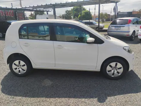 VOLKSWAGEN UP 1.0 12V 4P FLEX HIGH I-MOTION AUTOMATIZADO, Foto 12