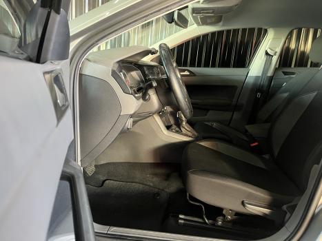 VOLKSWAGEN Virtus 1.0 4P 200 TSI FLEX COMFORTLINE AUTOMTICO, Foto 9