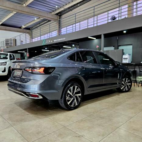 VOLKSWAGEN Virtus 1.0 4P 200 TSI FLEX HIGHLINE AUTOMTICO, Foto 4