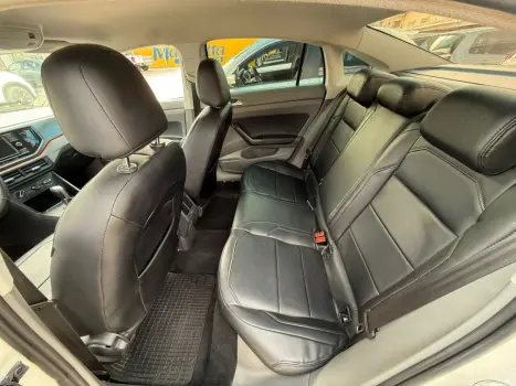 VOLKSWAGEN Virtus 1.0 4P 200 TSI FLEX COMFORTLINE AUTOMTICO, Foto 8