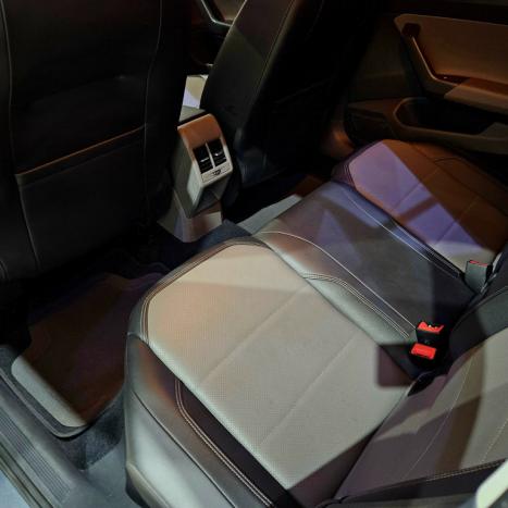 VOLKSWAGEN Virtus 1.0 4P 200 TSI FLEX HIGHLINE AUTOMTICO, Foto 8