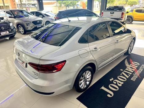 VOLKSWAGEN Virtus 1.0 4P 200 TSI FLEX COMFORTLINE AUTOMTICO, Foto 3