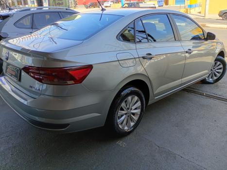 VOLKSWAGEN Virtus 1.0 4P 200 TSI FLEX COMFORTLINE AUTOMTICO, Foto 9