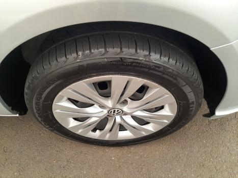 VOLKSWAGEN Voyage 1.6 4P FLEX, Foto 4