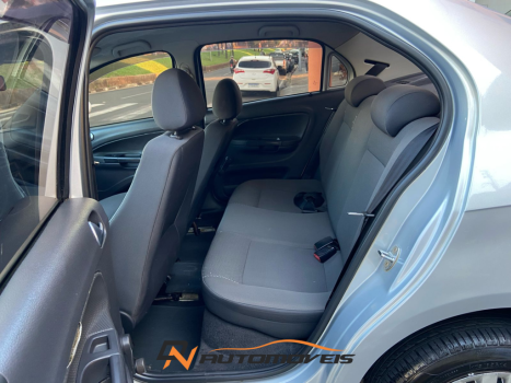 VOLKSWAGEN Voyage 1.0 4P FLEX, Foto 6